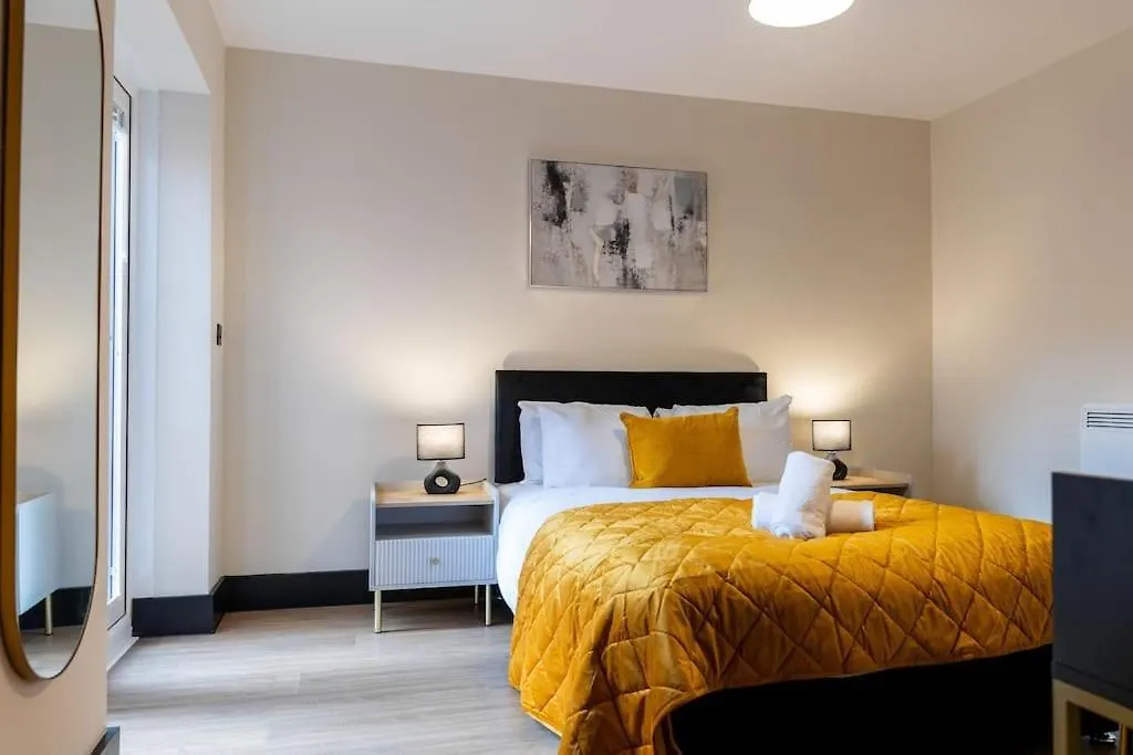 The Berriman Collection Stylish 2 Bedroom Apartment Cardiff United Kingdom