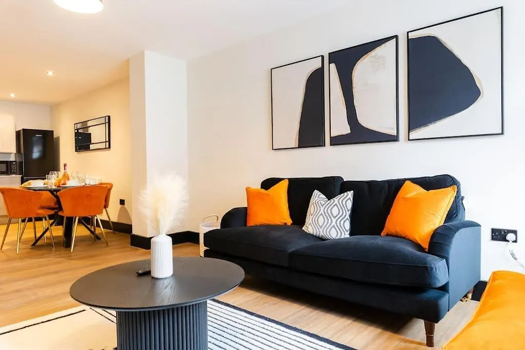 The Berriman Collection Stylish 2 Bedroom Apartment Cardiff